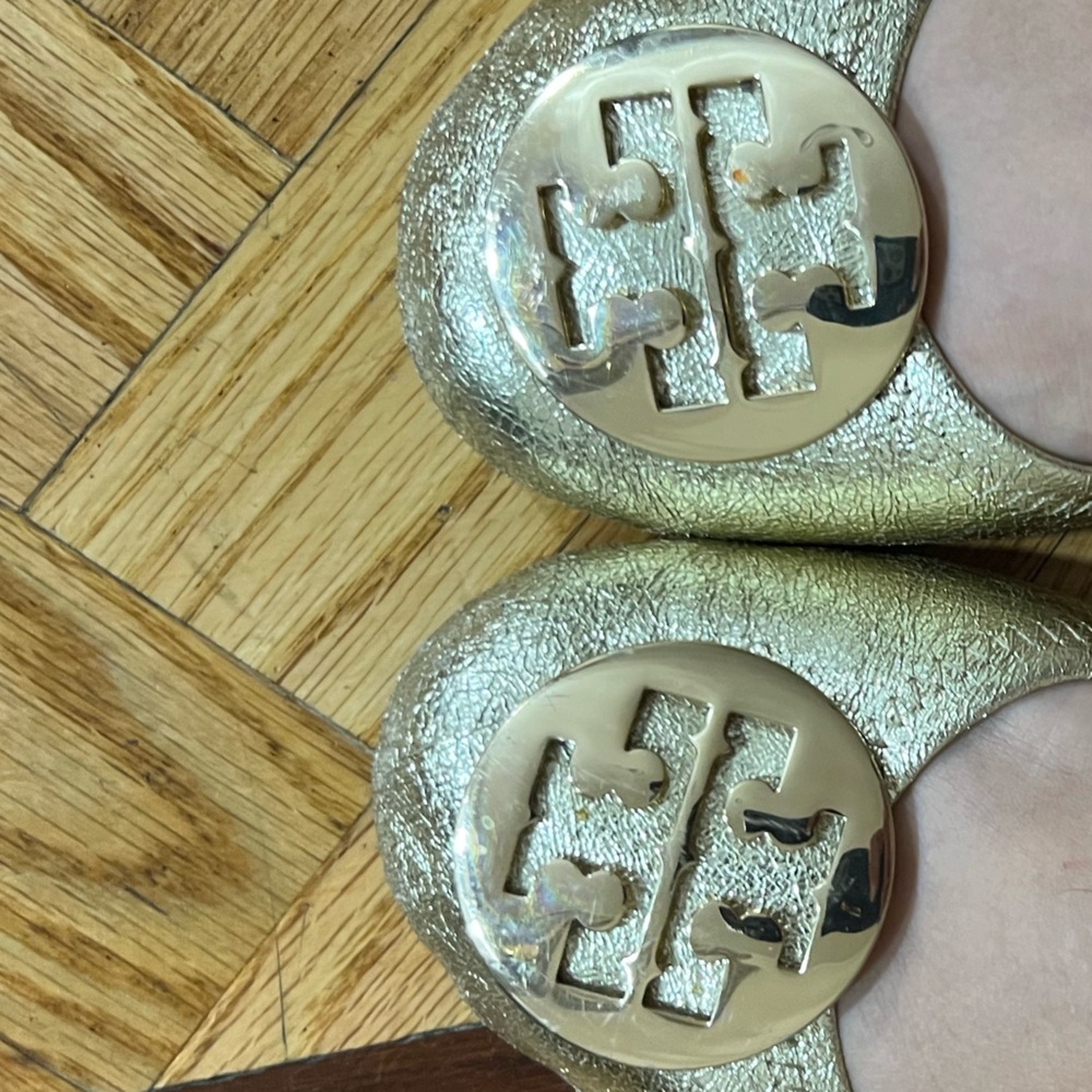 Metallic gold Tory Burch size 11 Reva ballet flat